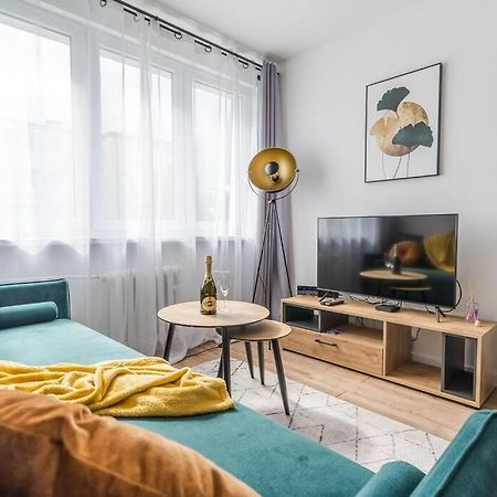 Uroczy apartament 2 pokoje - 10 min do morza! Gdańsk Zewnętrze zdjęcie
