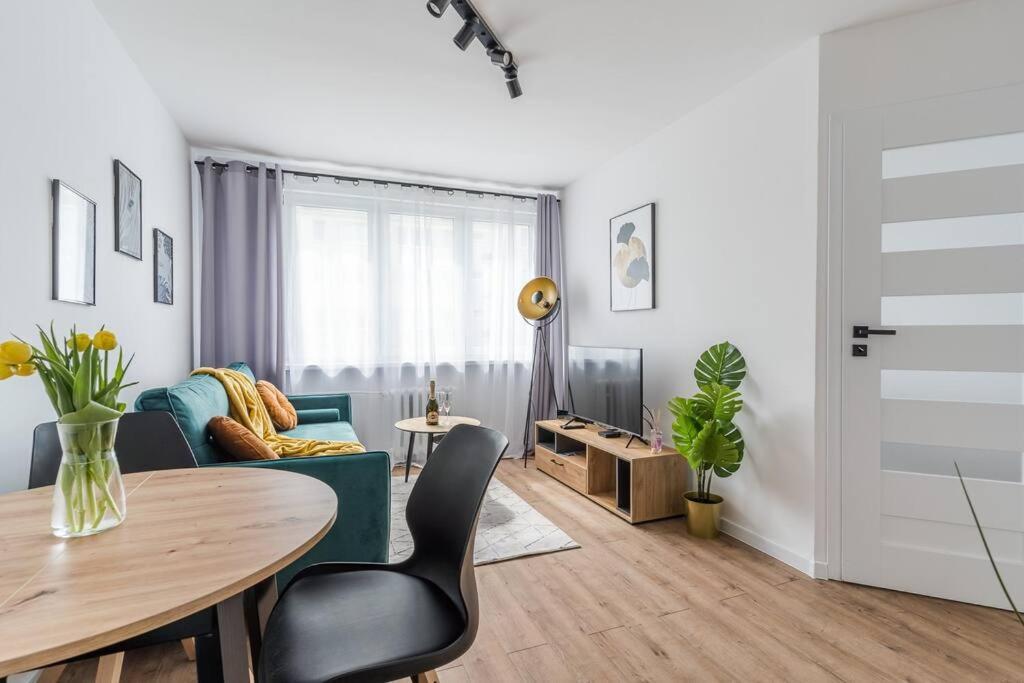 Uroczy apartament 2 pokoje - 10 min do morza! Gdańsk Zewnętrze zdjęcie