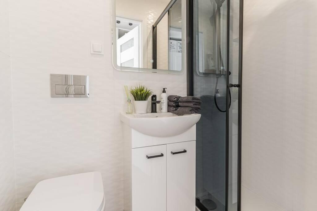 Uroczy apartament 2 pokoje - 10 min do morza! Gdańsk Zewnętrze zdjęcie